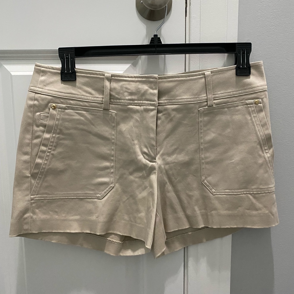 Cache Tan Short